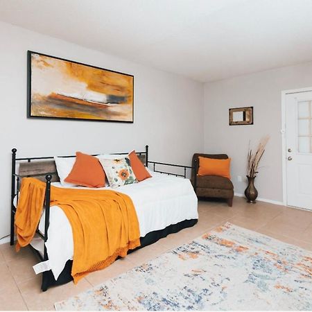 Enticing 1Br Apartment In The Heart Of The Heights Houston Exterior photo